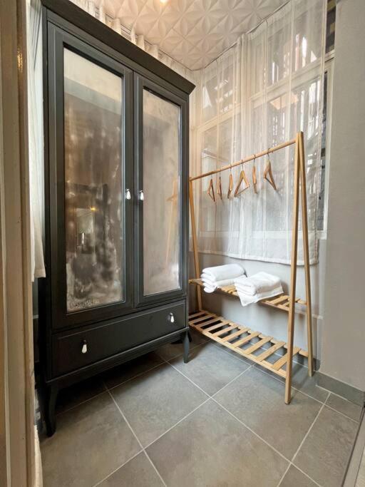 Central & Cosy Flat For 4 Person Истанбул Екстериор снимка