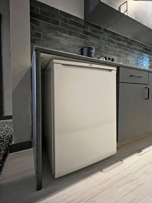 Central & Cosy Flat For 4 Person Истанбул Екстериор снимка